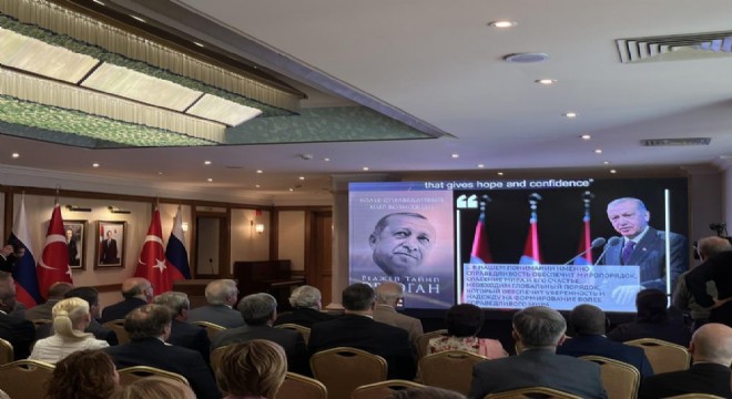 Rus gazeteciden  Erdoğan'ı anlatan belgesel